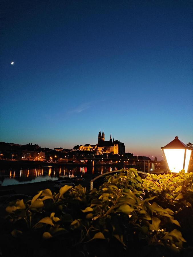 Goldrausch - Glanzvolle Ferienwohnung In Meissen Am Lutherplatz 외부 사진